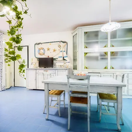 Дом отдыха Villetta Al Mare Con Giardino